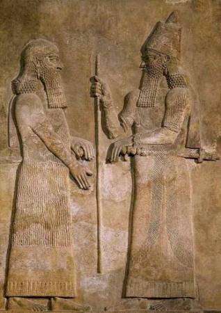 Sargon et un dignitaire assyrien